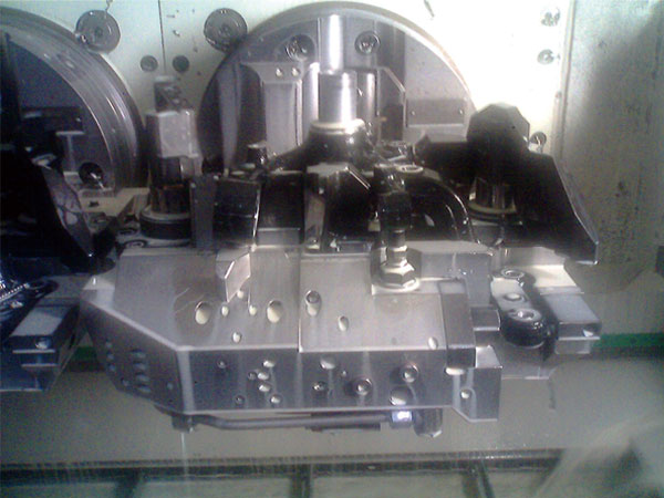 轉向節(jié)柱夾具